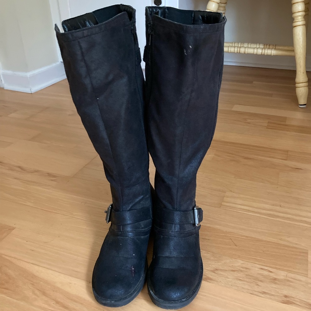 BareTraps black boots - size 7
